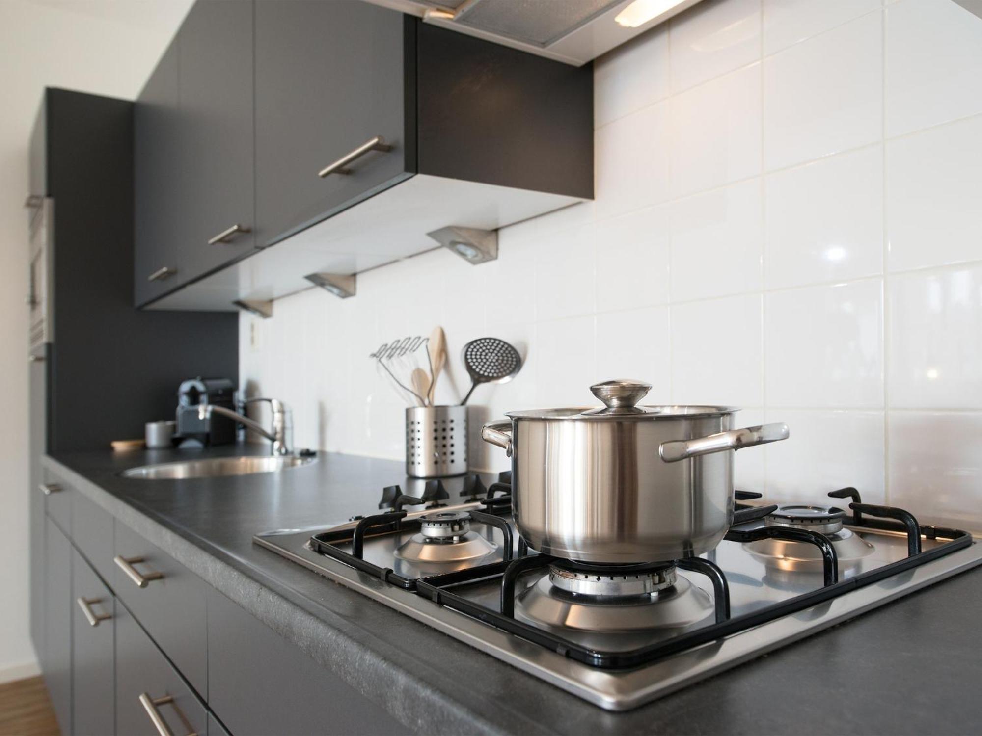 Modern With A View Of The Scheveningen Harbor Apartment