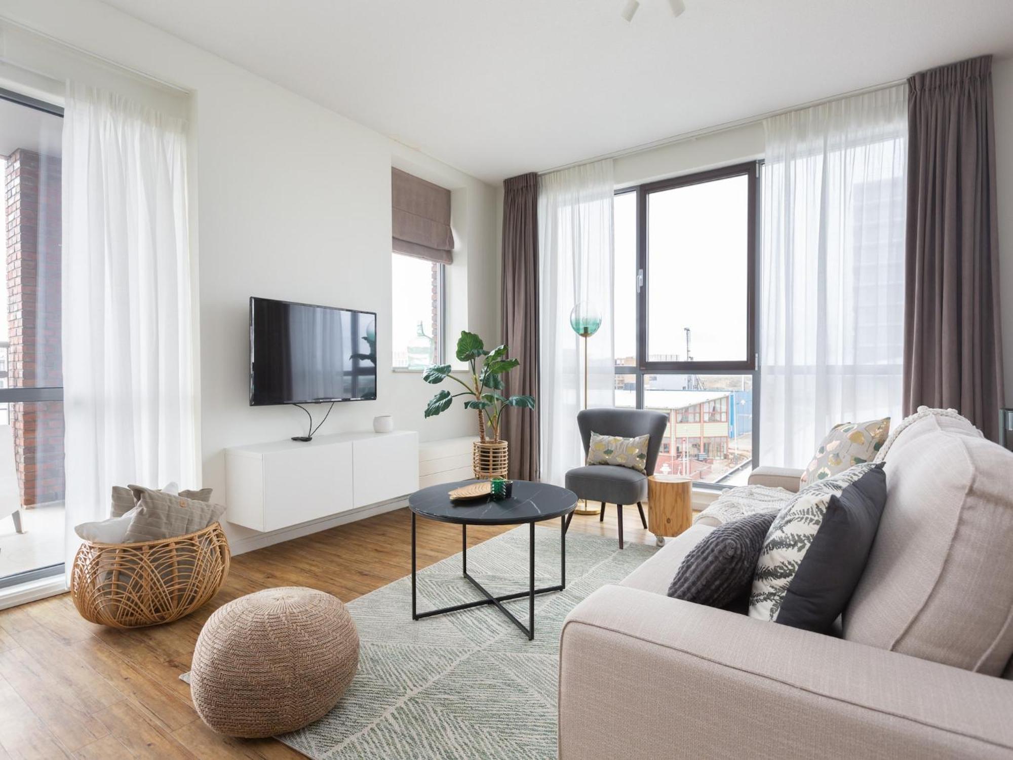 Apartment Modern With A View Of The Scheveningen Harbor The Hague